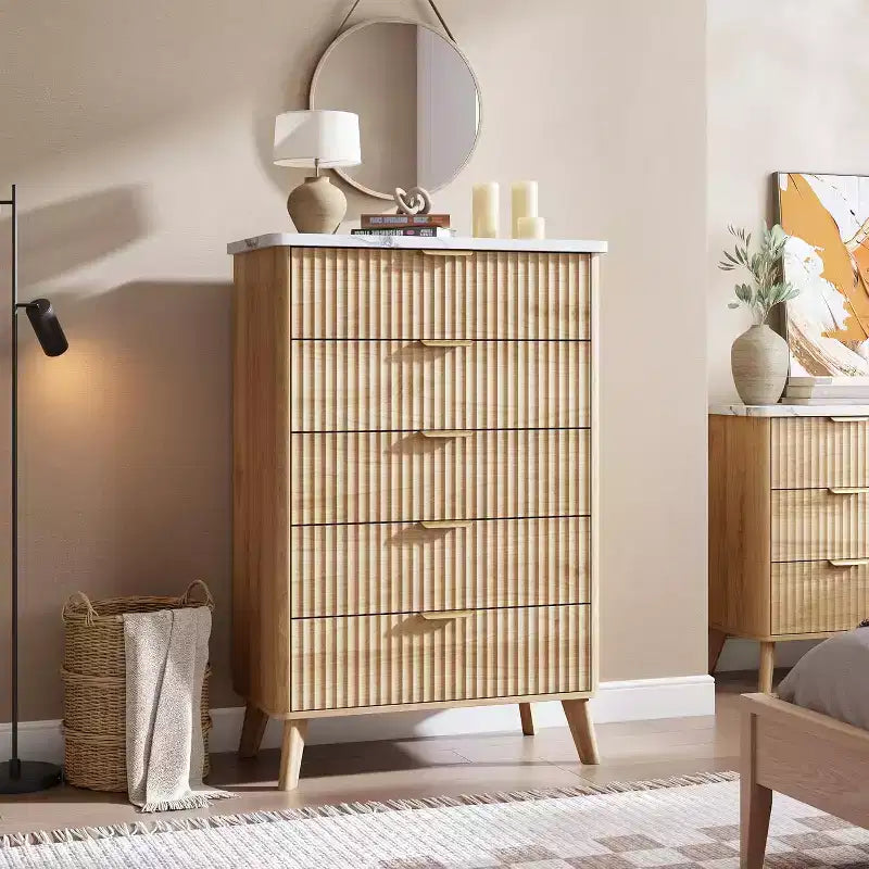 Commode cannelée pour chambre avec 5 tiroirs profonds, commode haute, design à profil incurvé, commode moderne en bois, pour salon, couloir